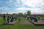 4 Место проведения фехтовального Дня города  - среди пушек  Военно-исторического музея артиллерии,инженерных войск и войск связи